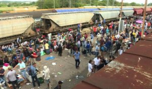 Des milliers de migrants bloqués à la gare de Gevgelija