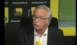 «C'est un vrai portefeuille, ministre du Travail», rappelle François Rebsamen