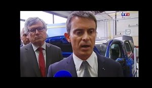 Manuel Valls recadre Emmanuel Macron - ZAPPING ACTU DU 28/08/2015