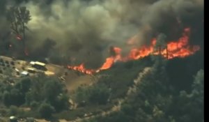 Les impressionnants incendies en Californie à travers les télés US, en 42 secondes