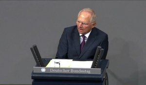 Schäuble: il serait "irresponsable" de ne pas aider la Grèce