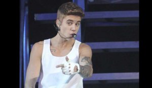 Exclu Vidéo : Justin Bieber : La standing ovation exagérée de son personnel !