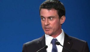 Manuel Valls trouve Alain Juppé "en pleine forme"