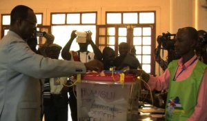 Centrafrique: vote du candidat Dologuélé