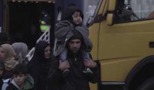 Grèce : course contre la montre pour construire les "hotspots" pour les migrants