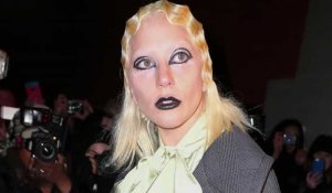 Lady Gaga opte pour le blond en préparation pour le défilé de Marc Jacobs