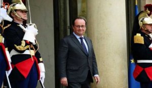 Grèves : François Hollande hausse le ton