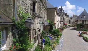 Rochefort-en-Terre, village préféré des Français, vu du ciel