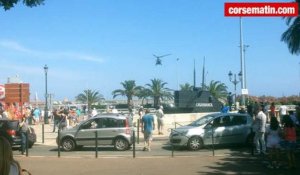 L'arrivée de Manuel Valls en hélicoptère à Bastia
