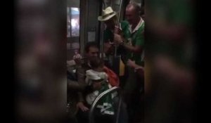 Des supporters irlandais chantent une berceuse à un bébé dans le tramway bordelais (vidéo)