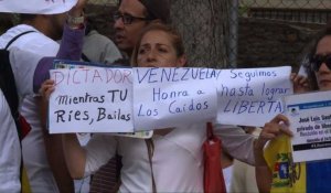 Venezuela: l'opposition maintient la pression sur Maduro