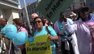 Ils marchent de Montreuil à Saint-Denis pour convertir la banlieue à Emmanuel Macron