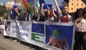 Italie : les pro-Européens défilent à Rome