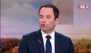 Benoît Hamon qualifie les ralliements autour d'Emmanuel Macron de "couteaux dans le dos" (Vidéo)