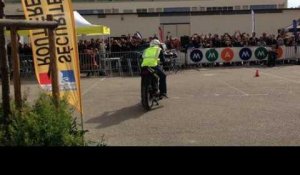 Marseille : salon de la moto : un crash test en direct