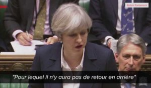 Theresa May officialise le Brexit: "Il n'y aura pas de retour en arrière"