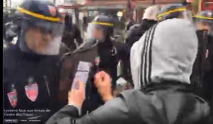 Loi Travail : jeunes et policiers s'affrontent à Paris