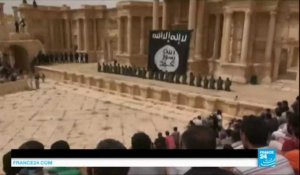 Syrie : l'armée de Bachar el-Assad, appuyée par les bombardiers russes, progresse dans Palmyre