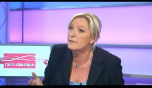 Marine Le Pen : "l'UMP ne sert strictement à rien à part à se manger le nez"