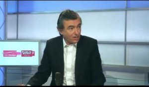 Philippe Douste-Blazy : "Savoir si oui ou non on met en place une taxe sur les transactions financières"