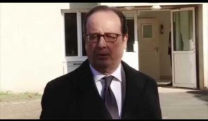 François Hollande renonce