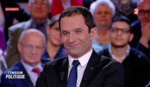 Charline Vanhoenacker : "Benoît Hamon, vous êtes le Jean-Claude Dusse de la politique !"