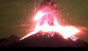 Les images de la violente éruption d'un volcan mexicain