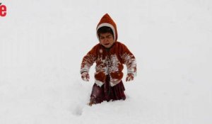 Afghanistan: une centaine de morts dans des avalanches