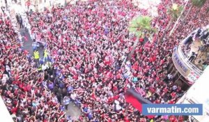 Les joueurs du RCT font leur entrée dans la rade de Toulon