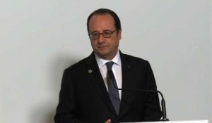 Louvre:"La menace est là et nous devons y faire face" (Hollande)