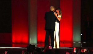 Donald et Melania Trump ouvrent le bal d'investiture