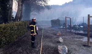 Incendie à Valensole : l'intervention des pompiers pour maîtriser les flammes