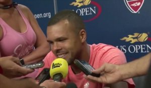 Tsonga sorti en quart de l'US Open, entre sourire et fatalité