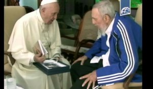 Fidel Castro reçoit le pape à son domicile de La Havane