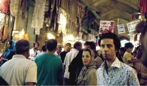 Iran : les entreprises françaises à la conquête d'un marché très convoité
