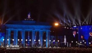 Des milliers de ballons illuminent le ciel berlinois