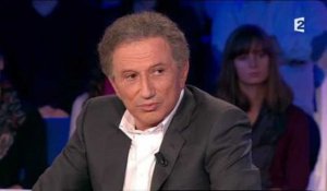 "On n'est pas couché" : Michel Drucker traite un journaliste de "con"