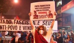 Débordements en marge de la visite du pape François au Brésil