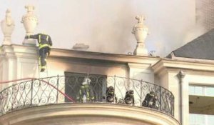 L'hôtel Lambert à Paris ravagé par les flammes