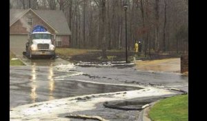 Un oléoduc fuit dans un quartier résidentiel de l'Arkansas