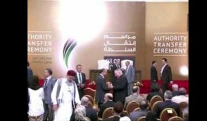 Passation de pouvoir en Libye, l'assemblée élue prend ses fonctions