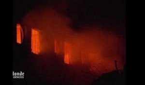 Violent incendie à Dacca, au moins 104 tués
