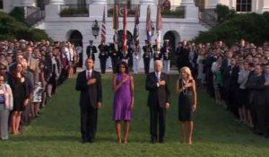 11-Septembre : Barack Obama observe une minute de silence