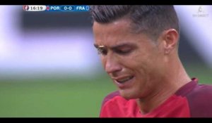 Euro 2016 : Cristiano Ronaldo en larmes, un papillon se pose sur son visage (vidéo)