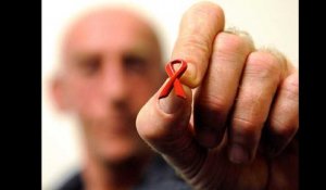 Le 18:18 : des chercheurs marseillais réalisent une avancée majeure contre le sida