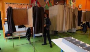 Marseille - Elections : Martine Vassal (UMP) a voté