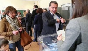 Municipales à Aix : François-Xavier De Peretti (MoDem) a voté
