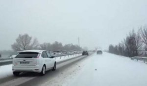 La neige perturbe la circulation vers les Alpes