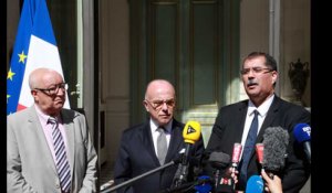 Cazeneuve : «Il n'y a pas de place en France pour ceux qui appellent à la haine»