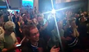 Les supporters islandais de Bruxelles en fête après le match Islande-Angleterre